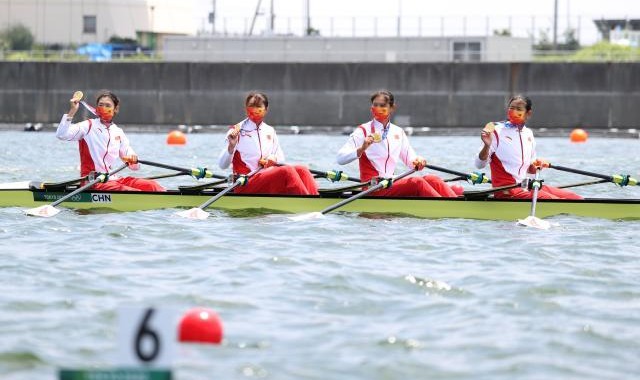 华体会体育下载-28日回顾：赛艇跳水各夺一金 石智勇夺金牌破纪录