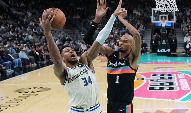 华体会体育官网-文班谈字母哥处境：我无权评判他生涯 但很好奇他生涯的下一篇章